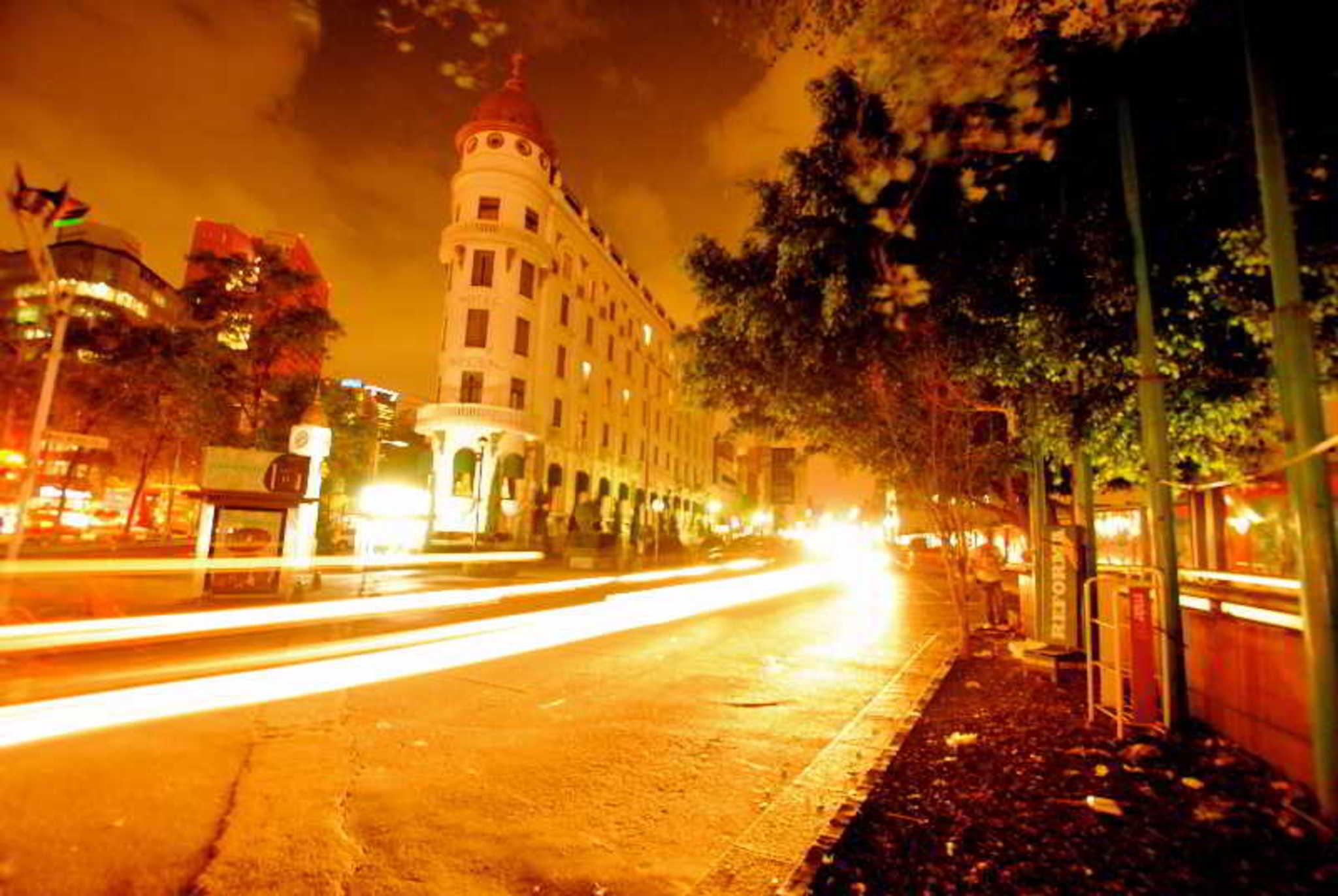 ホテル インペリアル レフォルマ メキシコシティ エクステリア 写真